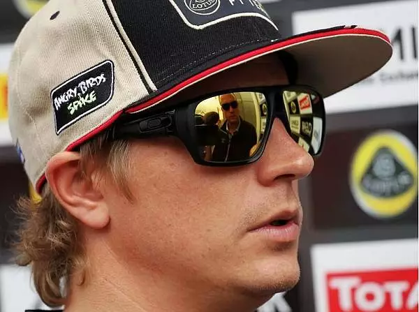 Kimi Räikkönen Foto zur News: Geduldsprobe macht Räikkönen das Leben nicht zur Hölle