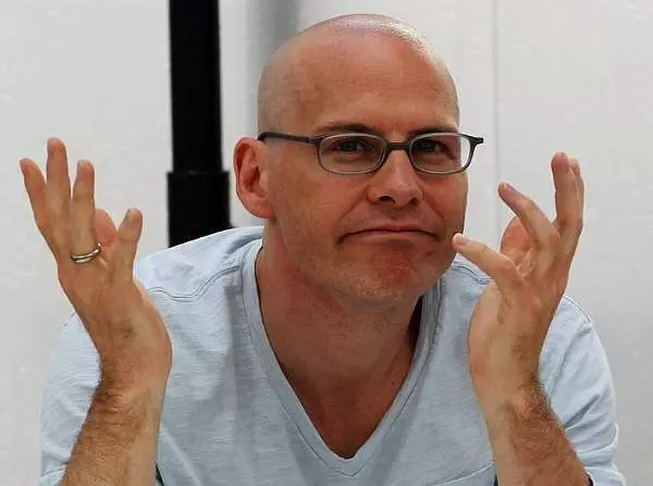 Jacques Villeneuve Foto zur News: Villeneuve sicher: "Grosjean hat nichts gelernt!"