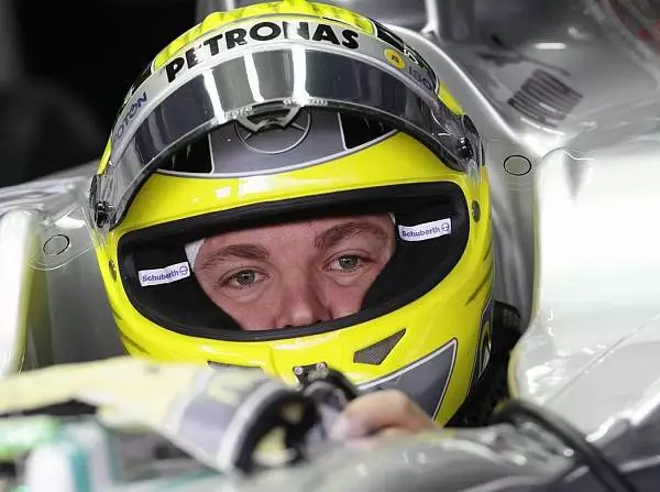 Foto zur News: Rosberg: Viel gelernt am regnerischen Freitag