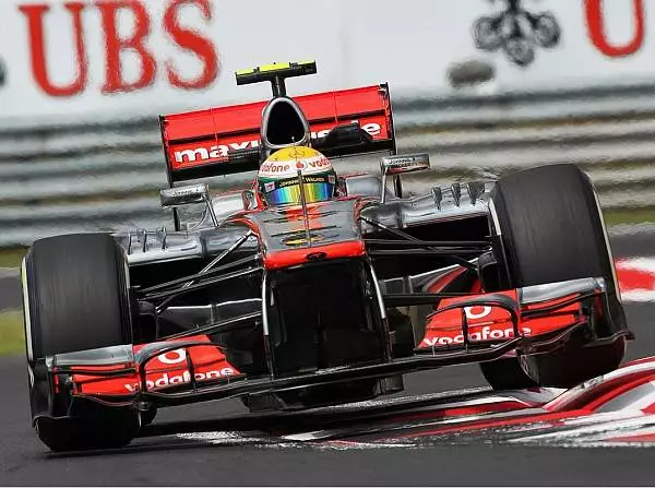 Foto zur News: McLaren-Fahrer zufrieden: Ein starker Start