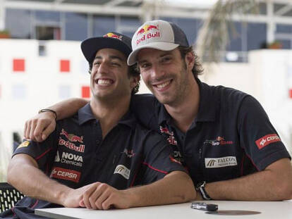 Foto zur News: Ricciardo scherzt: "Habe längst bei Red Bull unterschrieben"