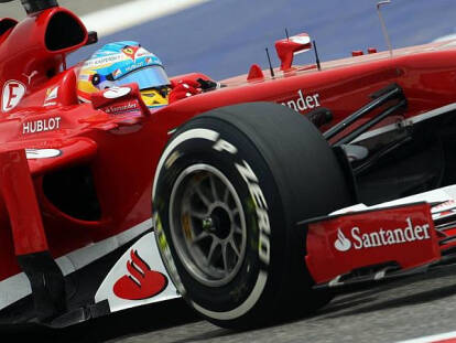 Foto zur News: Sensationelle Pole-Position: Rosberg an der Spitze