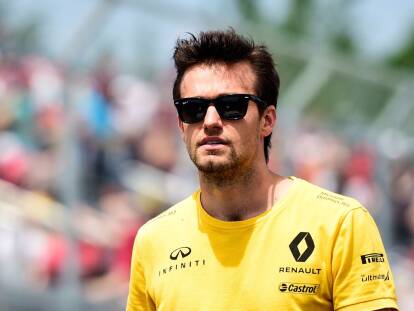 Foto zur News: Hülkenberg optimistisch: Renault endlich auch im Rennen gut?