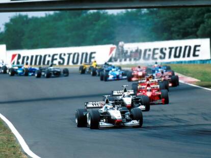 Formel 1 Pin F1 Grand Prix 1998 Budapest mit Strecke Maße 38x55mm 