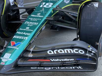 Foto zur News: Formel-1-Technik: Die neuen Frontflügel von McLaren und Alpine