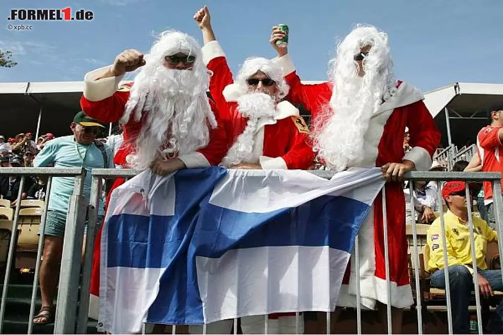 Foto zur News: Weihnachtsmänner