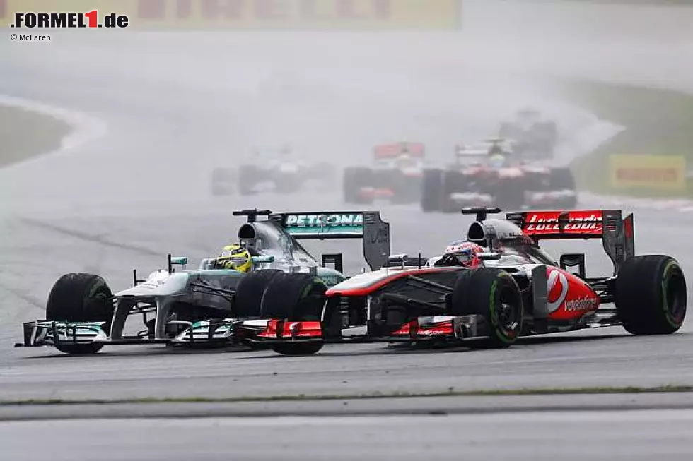 Foto zur News: Jenson Button, Nico Rosberg