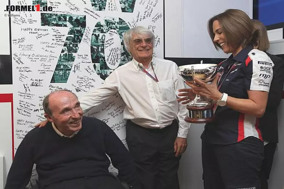Foto zur News: Frank Williams, Bernie Ecclestone, Clarie Williams