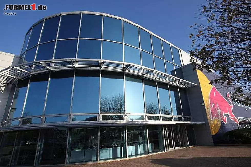 Red-Bull-Fabrik, Milton Keynes Foto zur News: Red-Bull-Fabrik, Milton Keynes