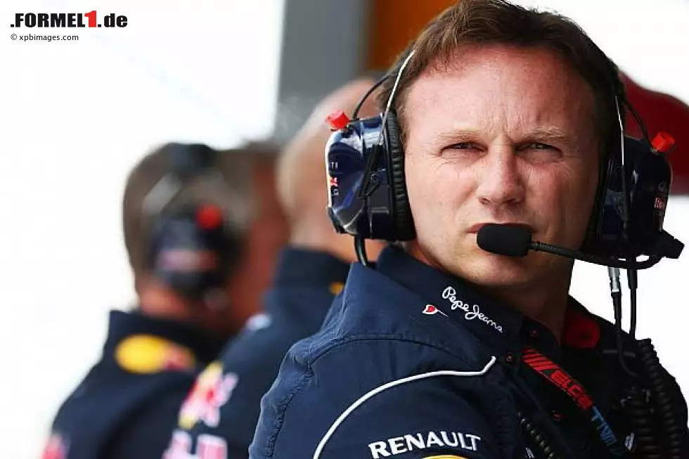 Foto zur News: Christian Horner, Boxenmauer