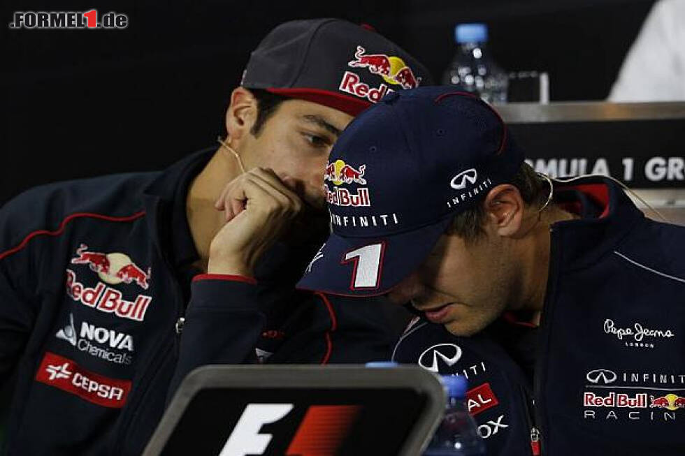 Foto zur News: Daniel Ricciardo, Sebastian Vettel