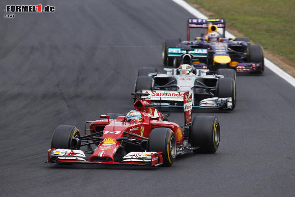 Foto zur News: Fernando Alonso, Lewis Hamilton, Daniel Ricciardo