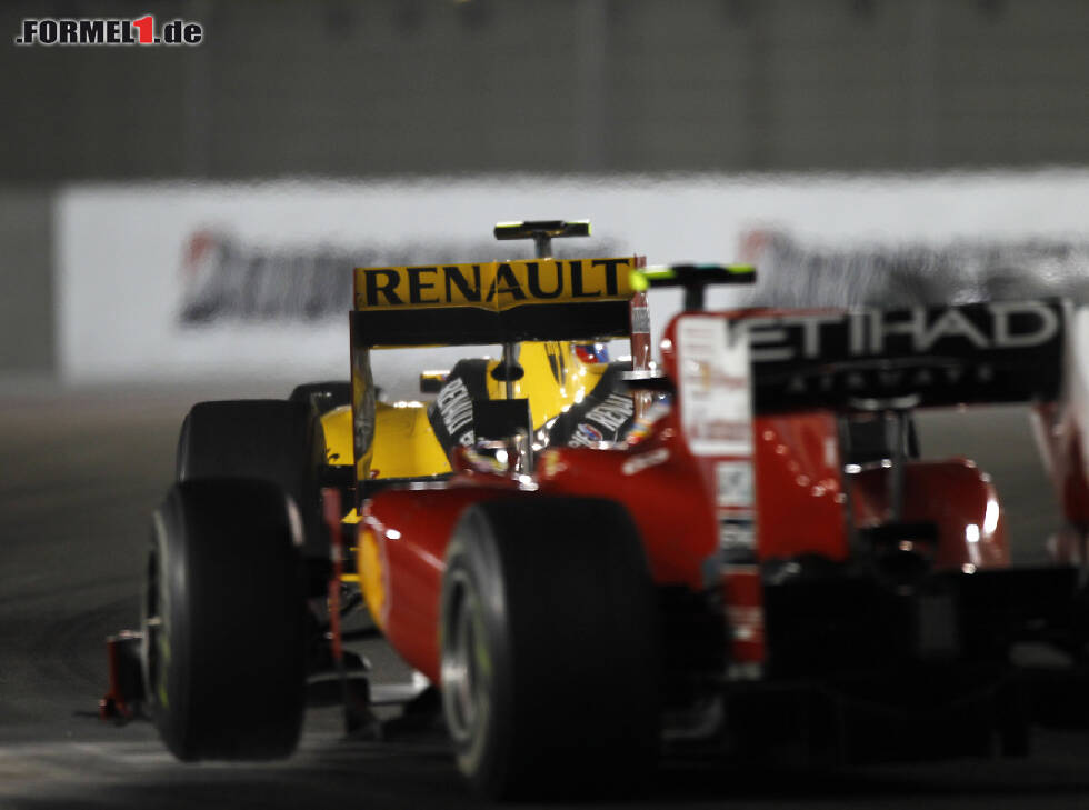 Foto zur News: Fernando Alonso, Witali Petrow