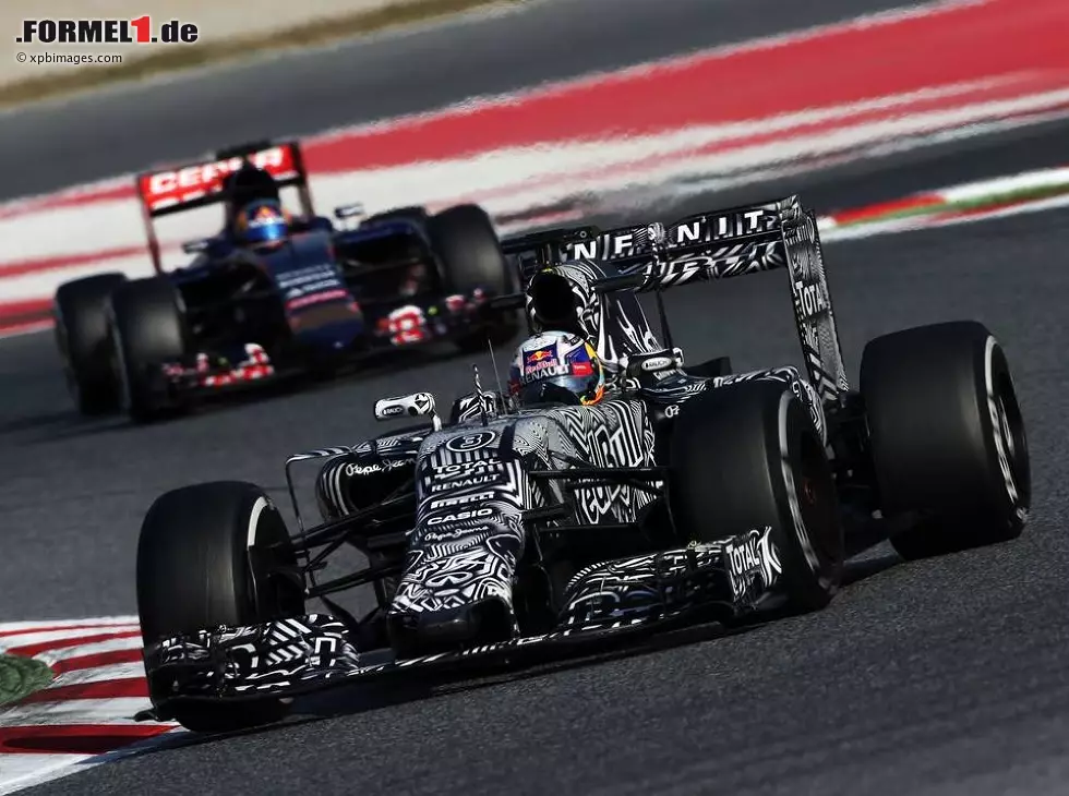 Foto zur News: Daniel Ricciardo, Carlos Sainz jun.