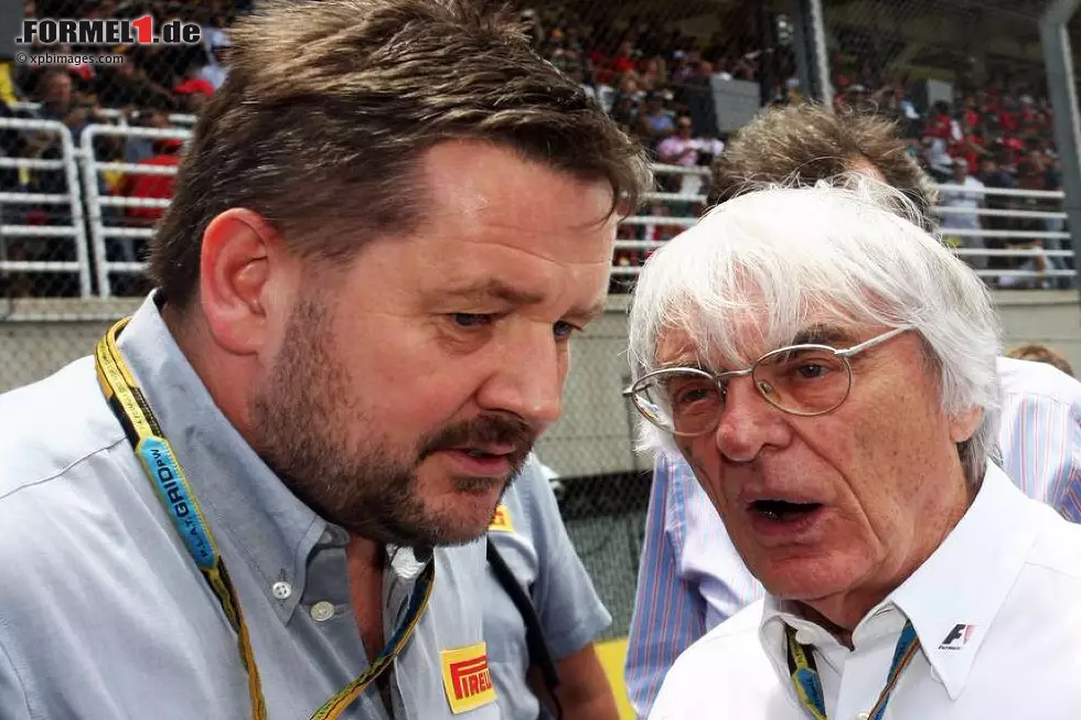 Bernie Ecclestone, Paul Hembery Foto zur News: Bernie Ecclestone, Paul Hembery