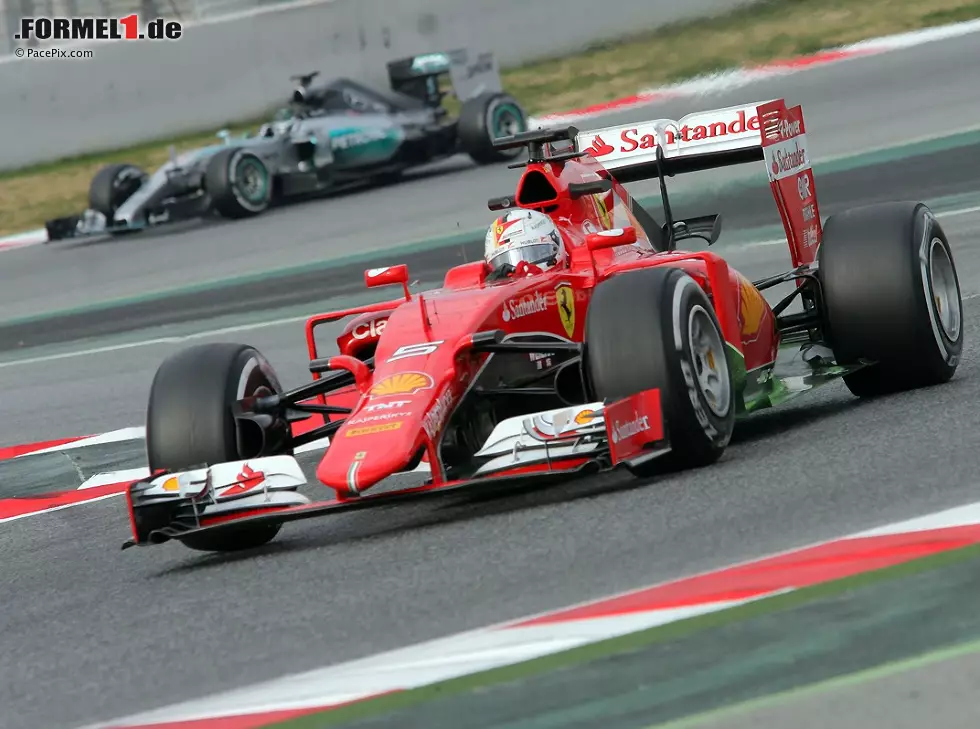 Foto zur News: Sebastian Vettel, Nico Rosberg