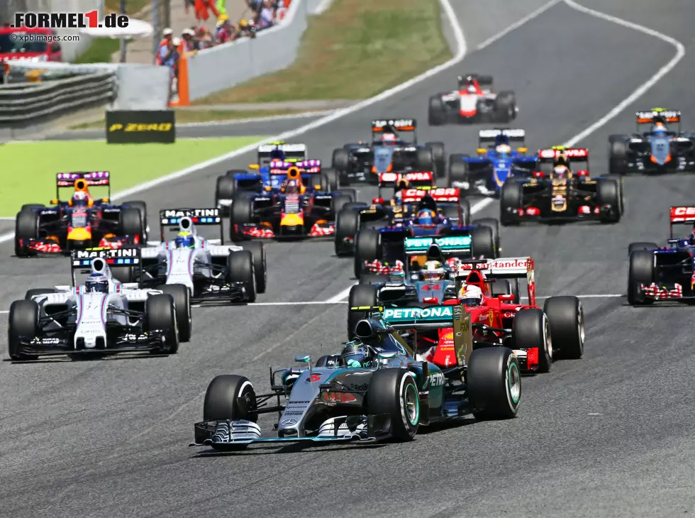 Foto zur News: Nico Rosberg Start