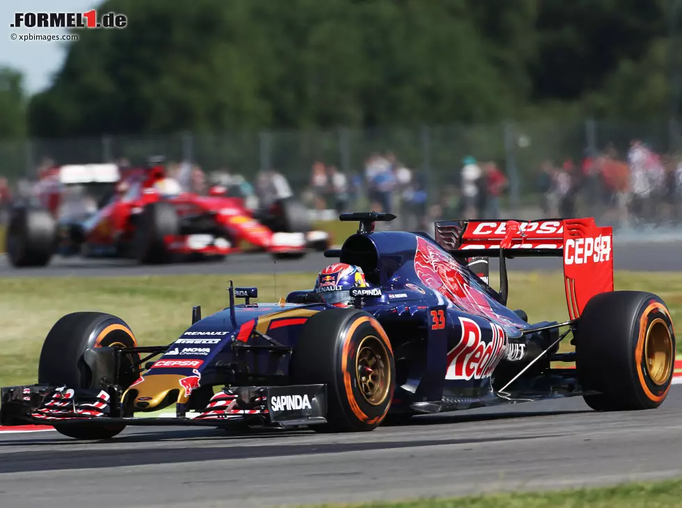 Foto zur News: Max Verstappen, Sebastian Vettel