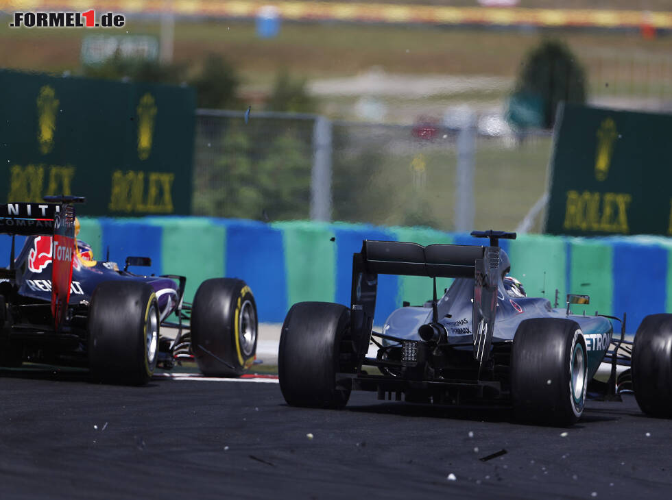 Foto zur News: Daniel Ricciardo, Lewis Hamilton