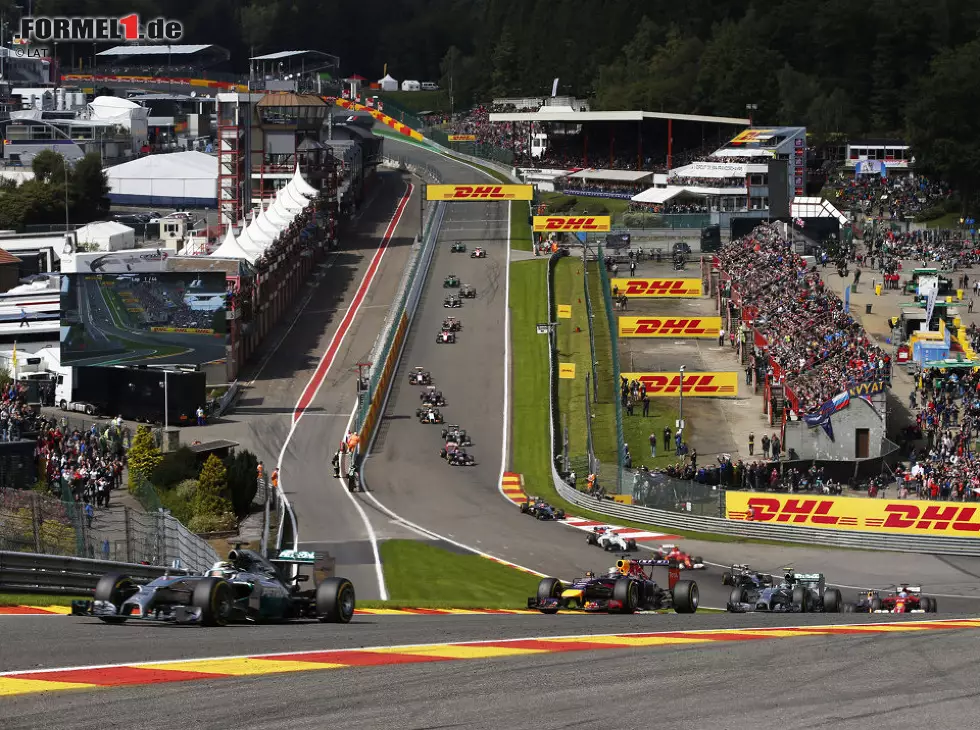 Foto zur News: Lewis Hamilton, Sebastian Vettel, Nico Rosberg