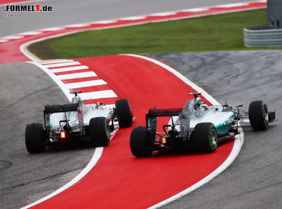 Foto zur News: Lewis Hamilton, Nico Rosberg