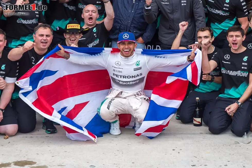 Lewis Hamilton Foto zur News: Lewis Hamilton