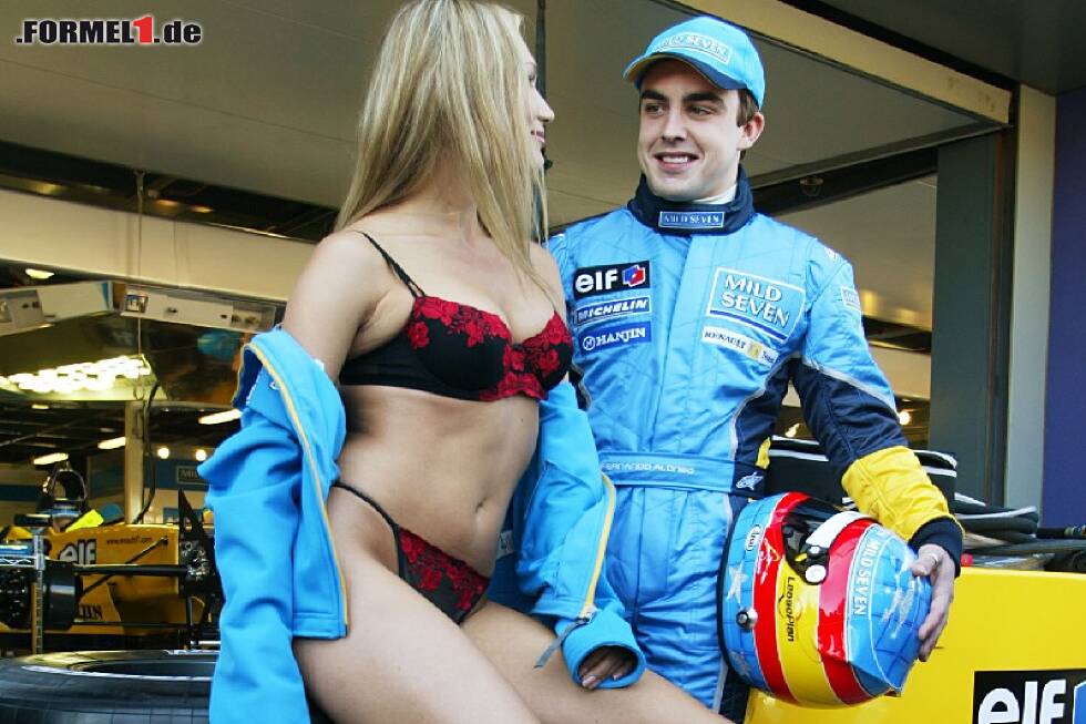 Foto zur News: Fernando Alonso, Boxenluder