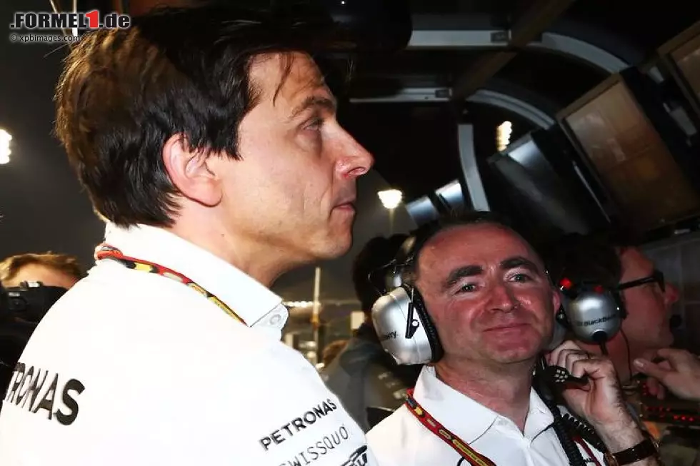 Foto zur News: Toto Wolff, Paddy Lowe