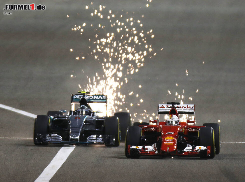 Foto zur News: Nico Rosberg, Sebastian Vettel