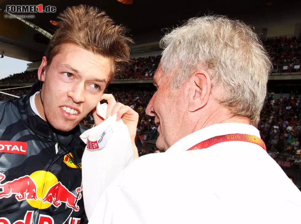 Daniil Kwjat, Helmut Marko Foto zur News: Daniil Kwjat, Helmut Marko