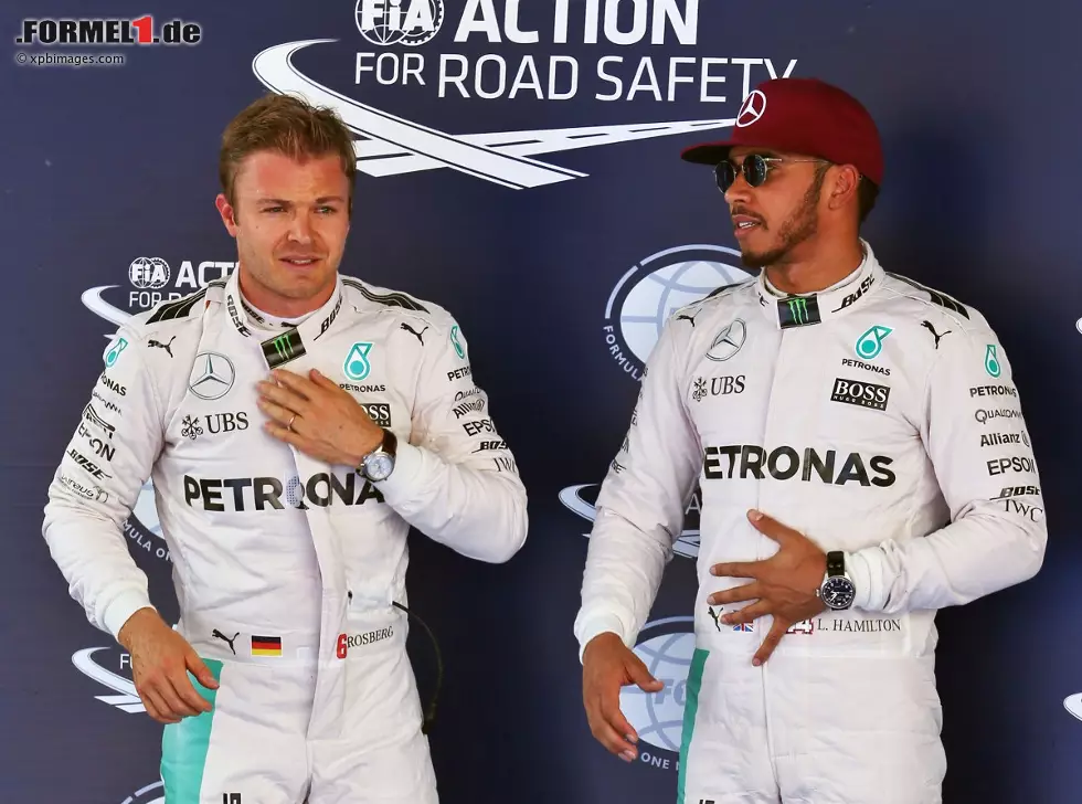 Foto zur News: Nico Rosberg, Lewis Hamilton