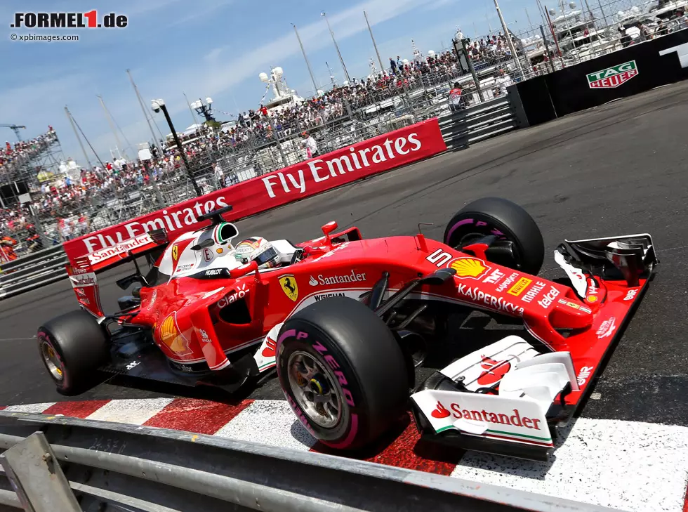 Sebastian Vettel Foto zur News: Sebastian Vettel