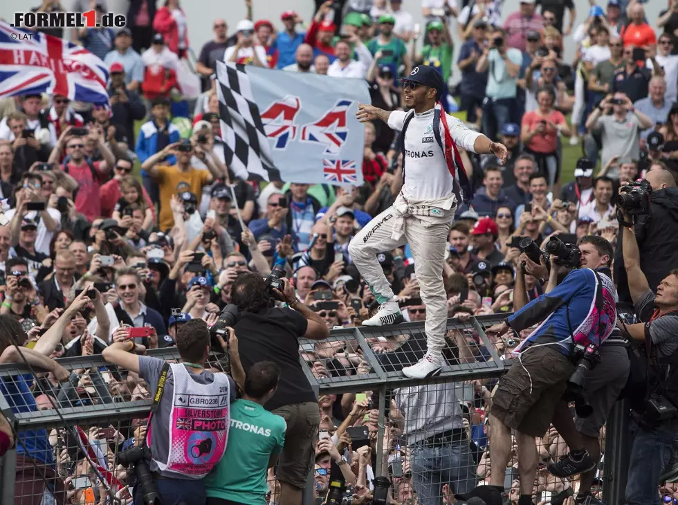 Foto zur News: Lewis Hamilton