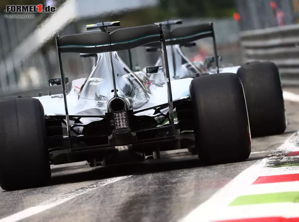 Lewis Hamilton, Nico Rosberg Foto zur News: Lewis Hamilton, Nico Rosberg