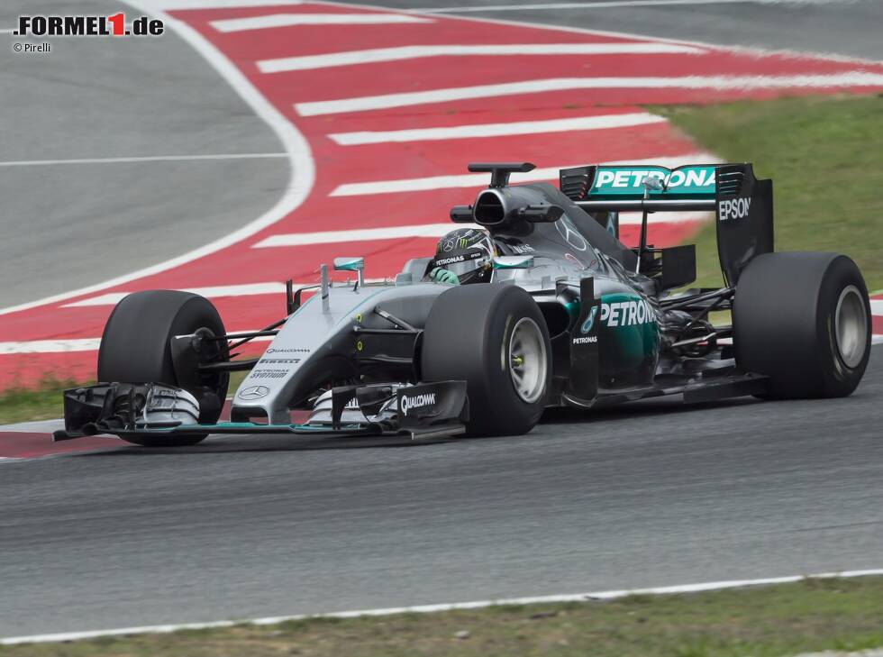 Foto zur News: Nico Rosberg, 2017, Pirelli