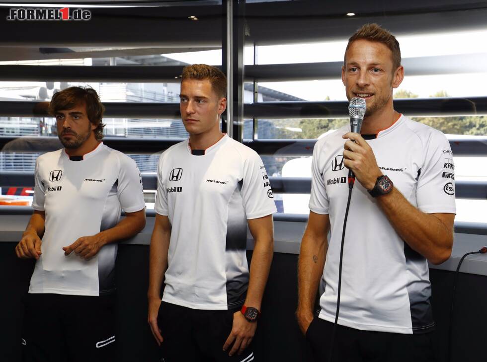 Foto zur News: Jenson Button, Stoffel Vandoorne, Fernando Alonso