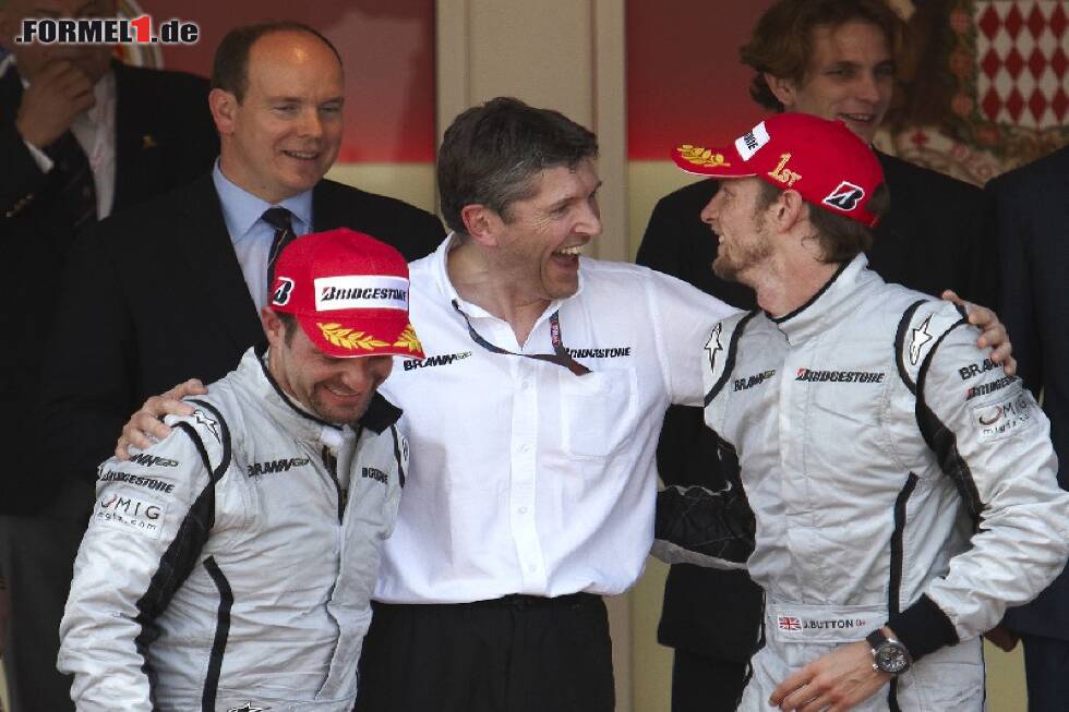 Foto zur News: Jenson Button, Nick Fry, Rubens Barrichello