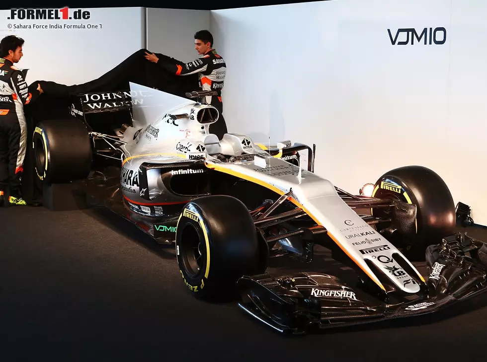 Foto zur News: Sergio Perez, Esteban Ocon