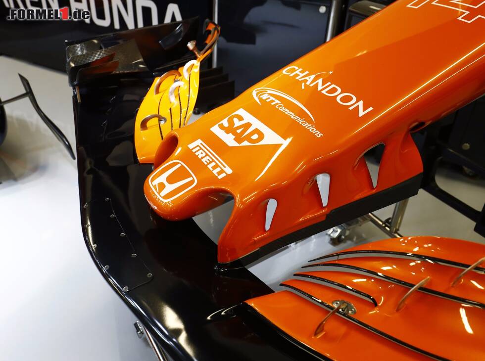 Foto zur News: McLaren, Frontflügel