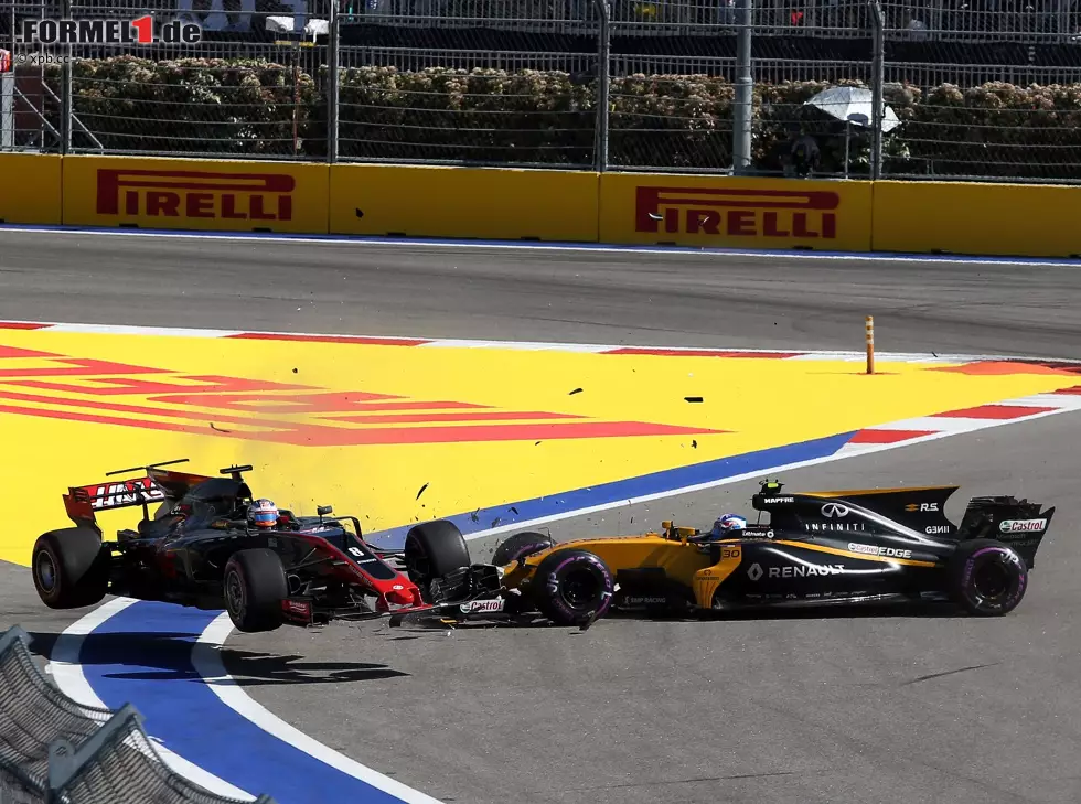 Foto zur News: Jolyon Palmer, Romain Grosjean