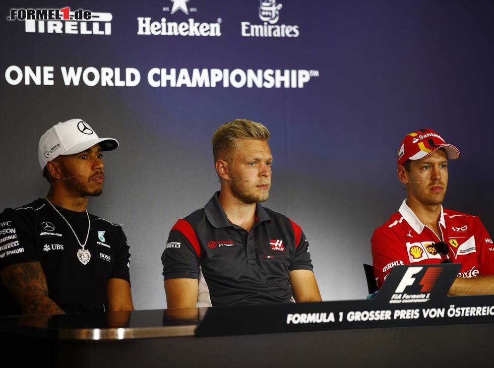 Foto zur News: Lewis Hamilton, Romain Grosjean, Sebastian Vettel