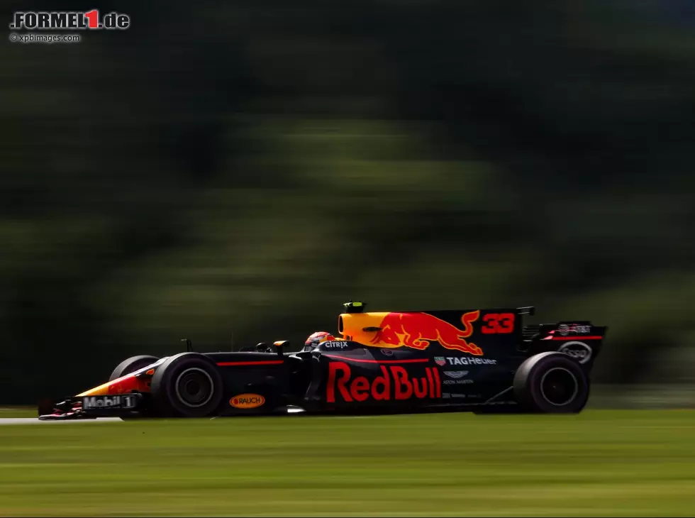 Max Verstappen Foto zur News: Max Verstappen