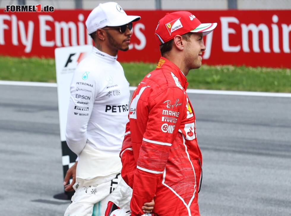 Foto zur News: Lewis Hamilton, Sebastian Vettel