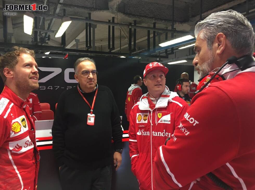 Foto zur News: Sebastian vettel, Sergio Marchionne, Kimi Räikkönen, Maurizio Arrivabene