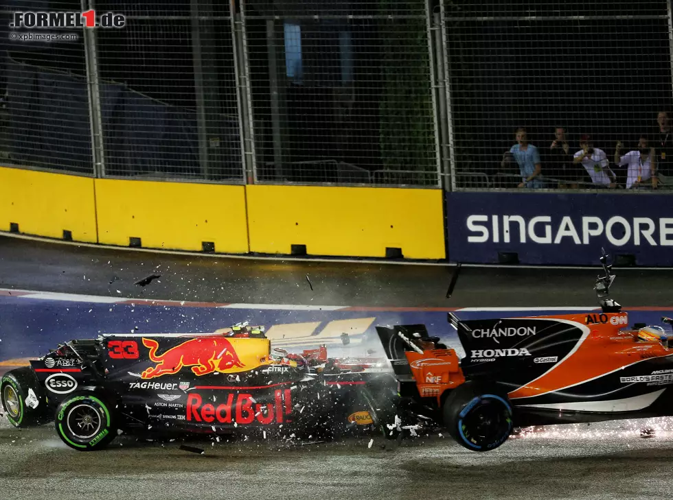 Max Verstappen, Fernando Alonso, Kimi Räikkönen Foto zur News: Max Verstappen, Fernando Alonso, Kimi Räikkönen