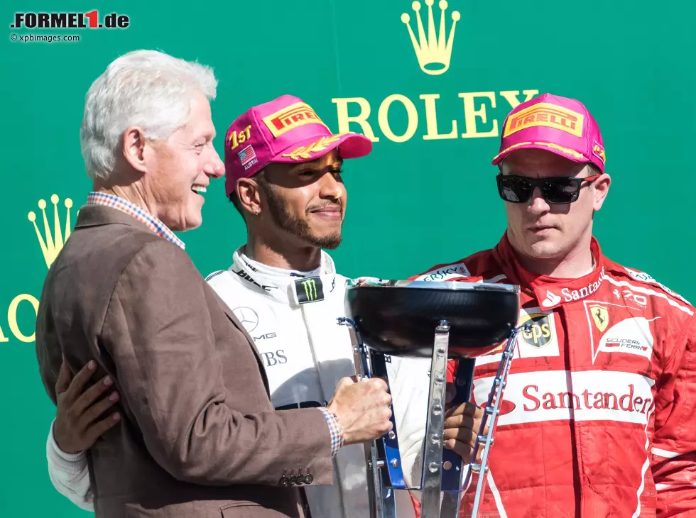Lewis Hamilton, Kimi Räikkönen Foto zur News: Lewis Hamilton, Kimi Räikkönen
