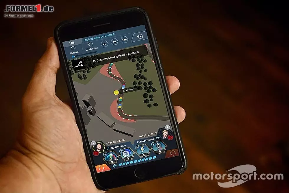 Foto zur News: Motorsport Master auf dem Smartphone