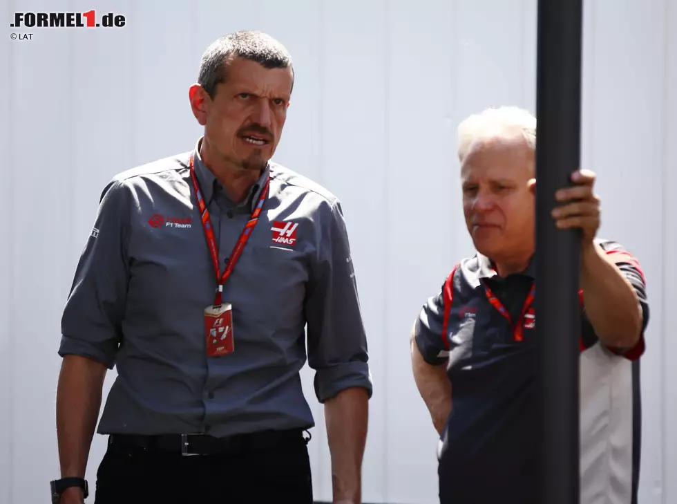 Foto zur News: Günther Steiner, Gene Haas