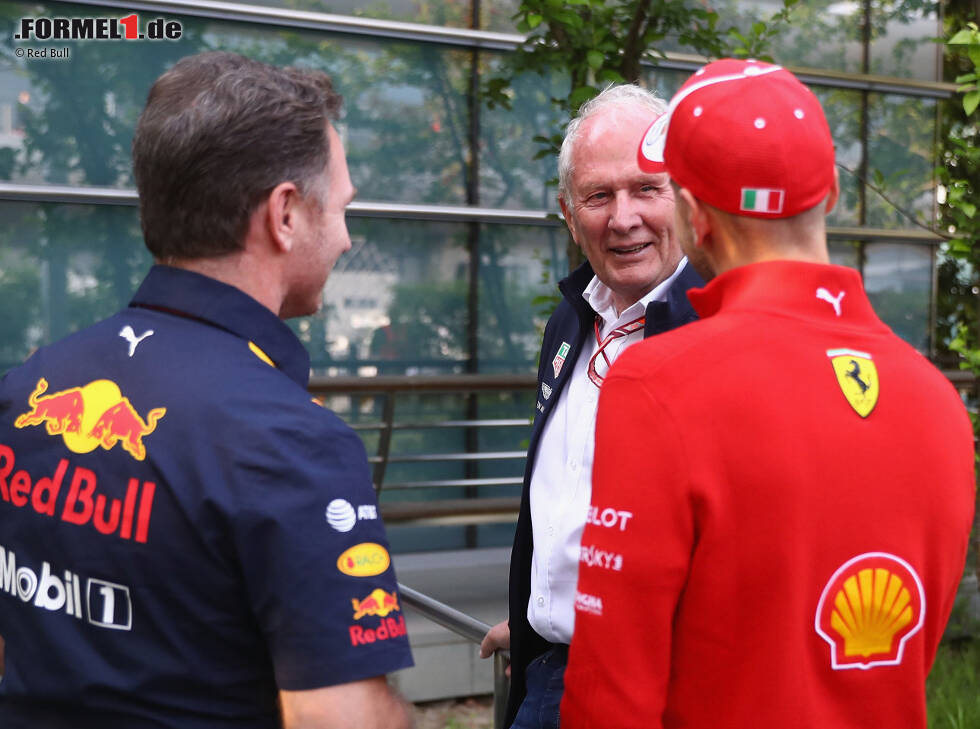 Foto zur News: Christian Horner, Helmut Marko, Sebastian Vettel