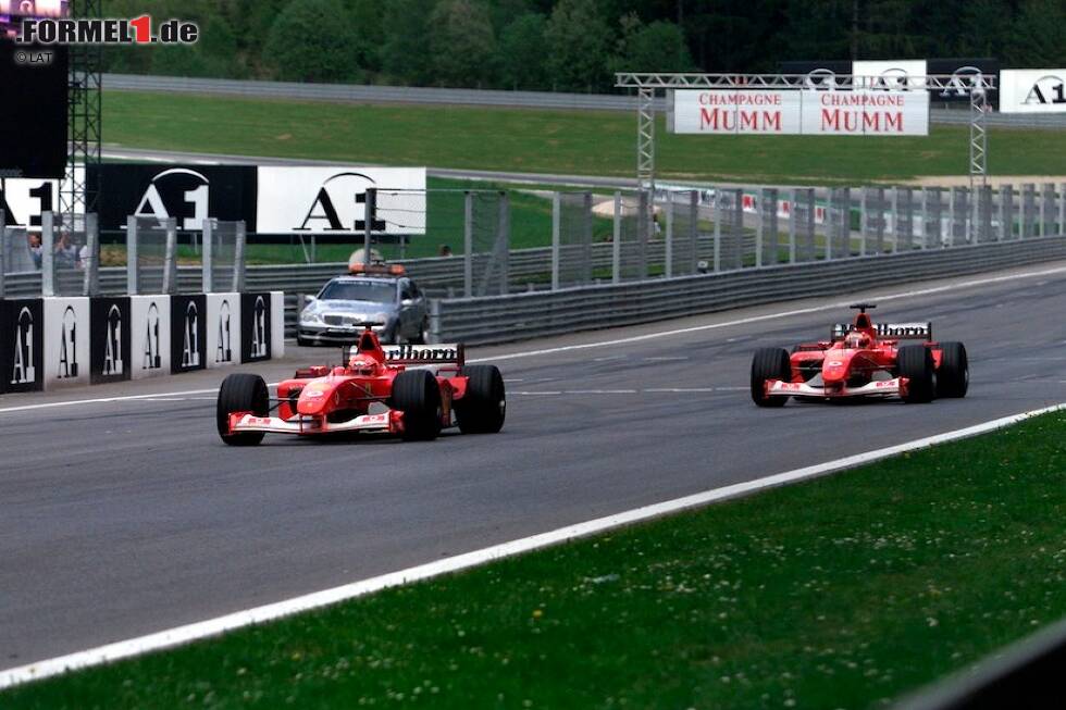Foto zur News: Michael Schumacher, Rubens Barrichello